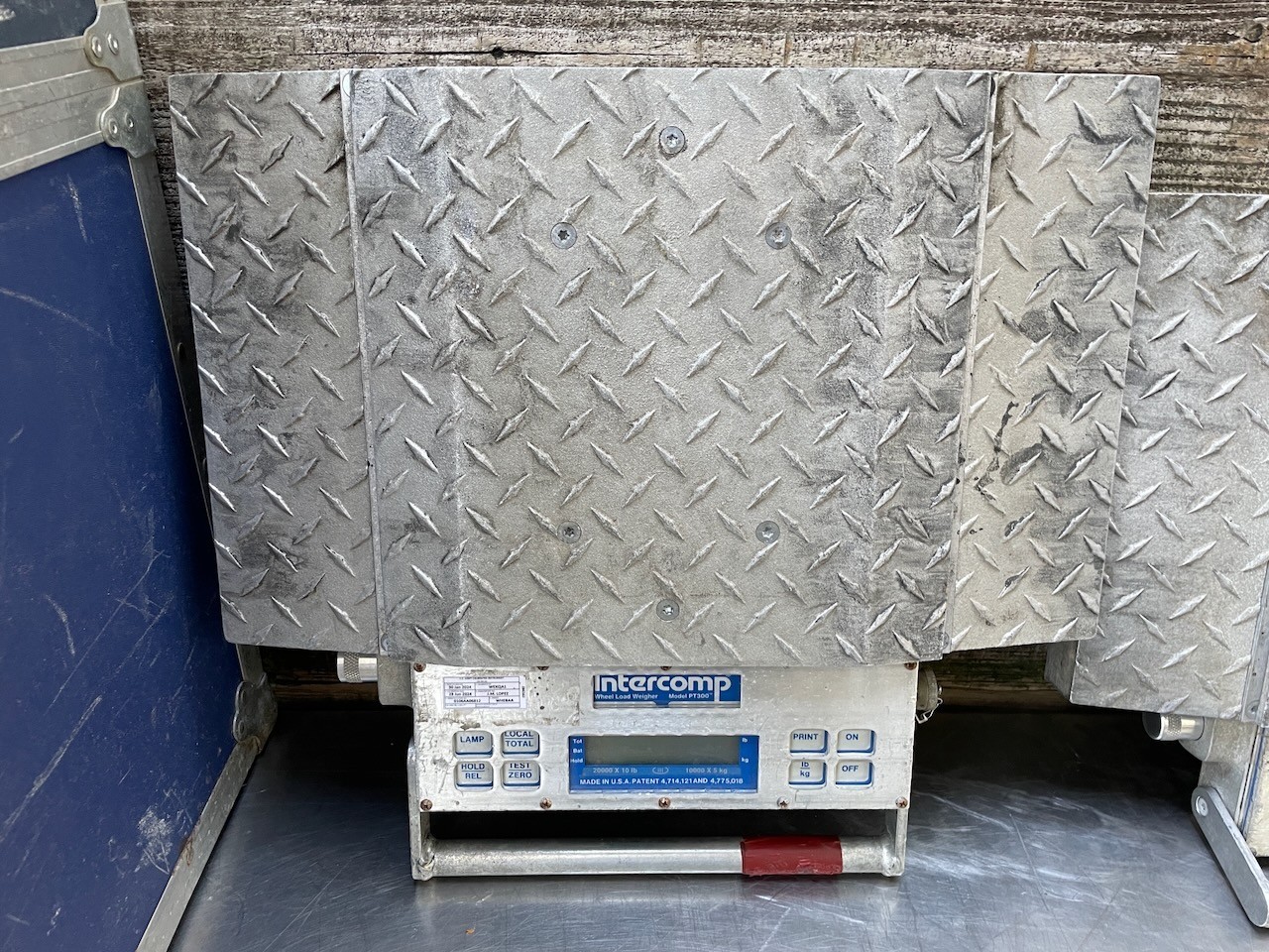 -LOT of 2- Intercomp PT300 Wheel Load 25,000 Portable Truck Scale with Dual Case