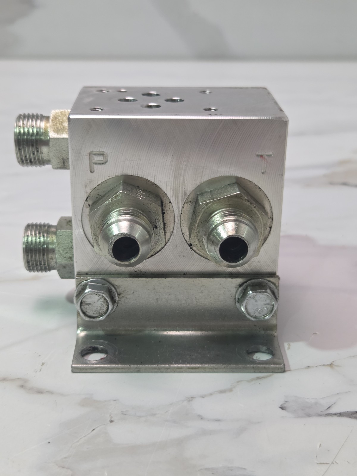 DAMAN AD03P012S MANIFOLD UNMP