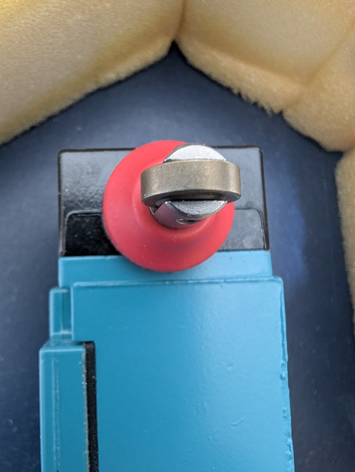 HONEYWELL LSYFB3K3 Micro Switch Brand New In Original Mfr Box With Original PPW