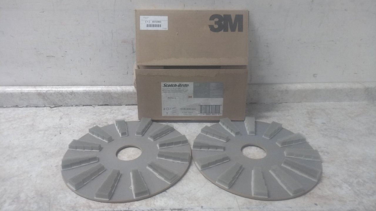 Scotch-Brite 1000-16 2 Pk 16 In Disc Diameter 600 Max RPM Polishing Abrasive Pad