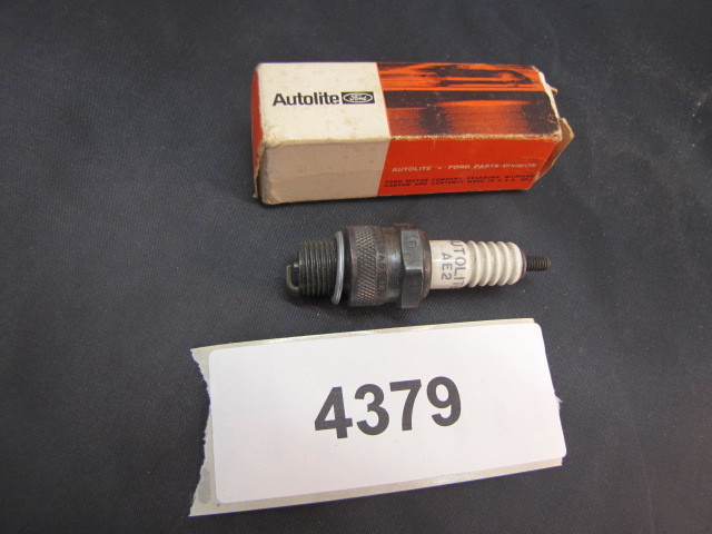 MOTORCRAFT AUTOLITE SPARK PLUG SPARK PLUG SPARK PLUG AE2