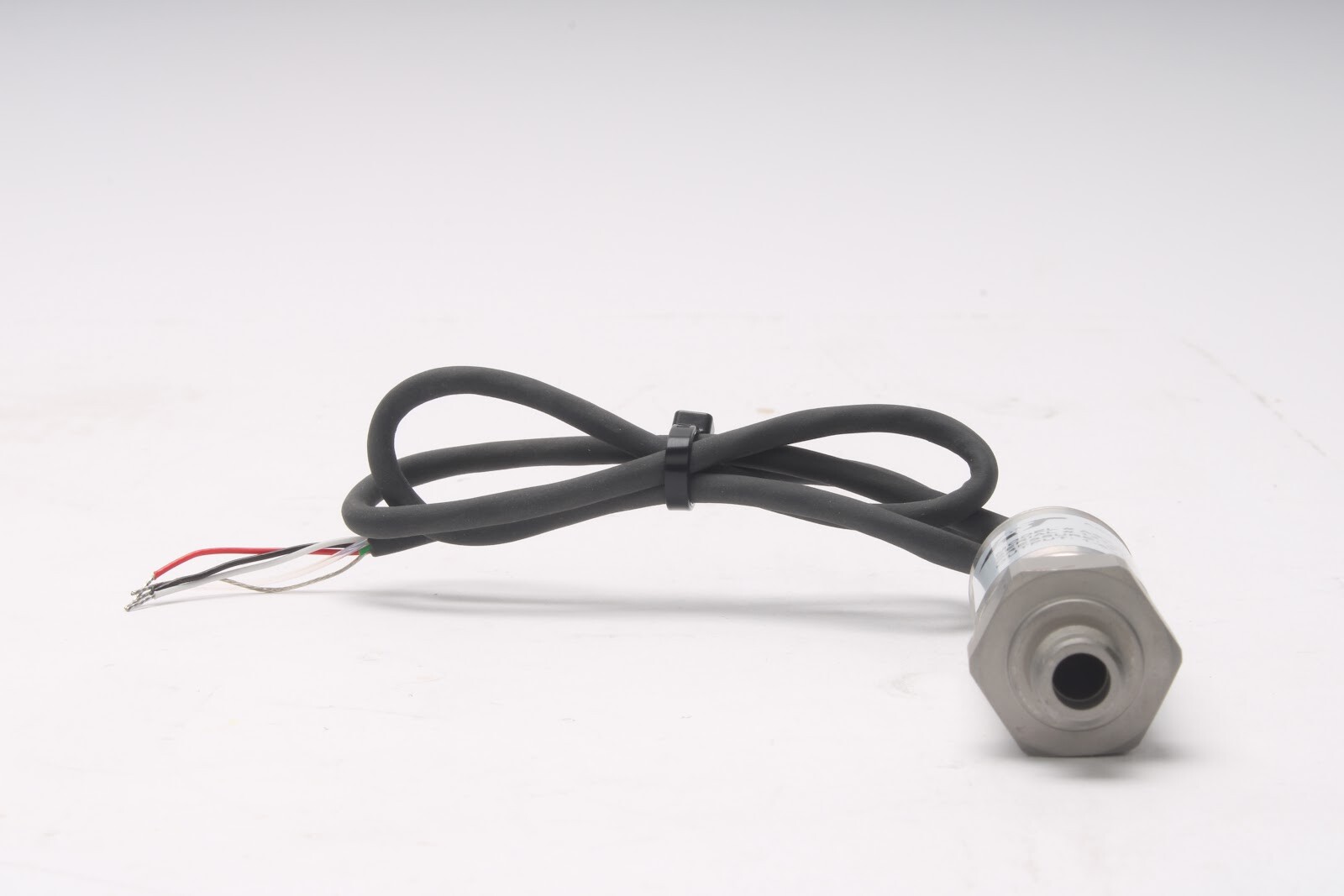 American Sensor Technologies AST2000F00100P3A1000 100 PSI, 7/16-20UNF Male, 1-5V
