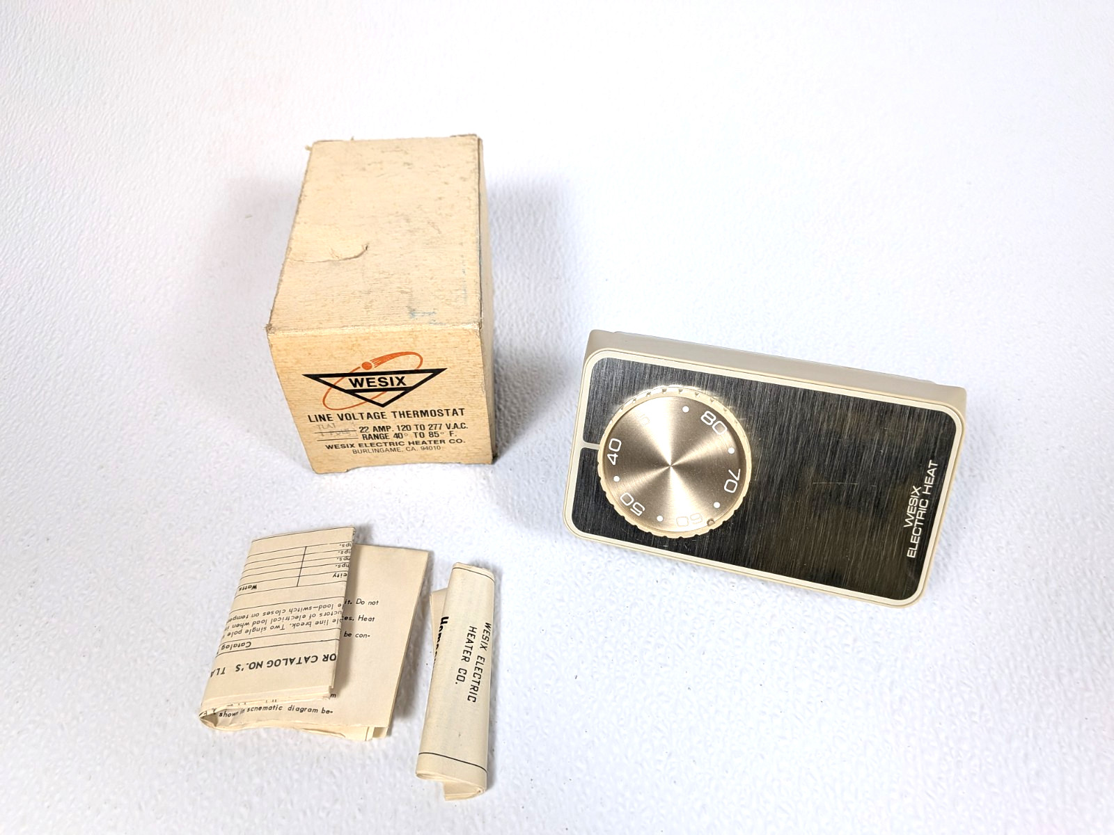 Vtg Wesix Line Voltage Gold Tone MCM Thermostat 22 Amp 120 to 277 VAC TLA1 NOS
