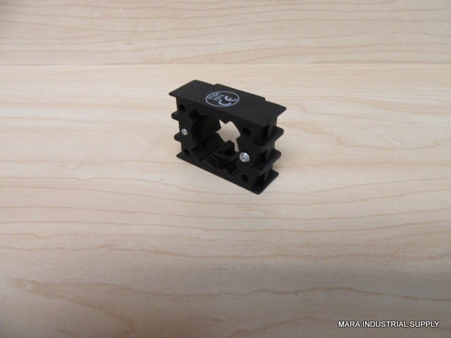 Schmersal-Elan ELM Mounting Flange