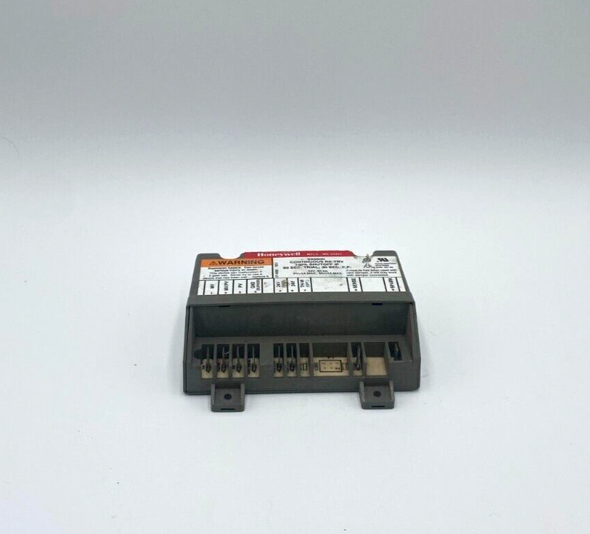 Honeywell S8660K1006 Ignition Control S8660K