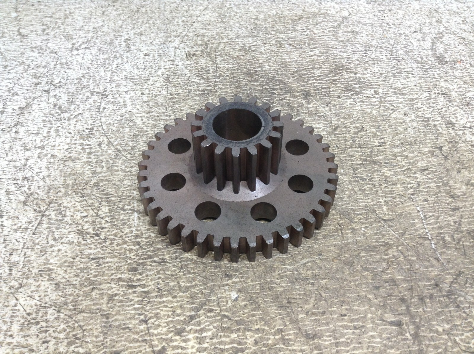 TE 331834 Gear (TSC)