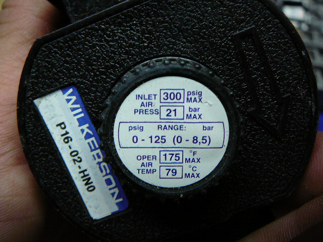 WILKERSON PRECISION REGULATOR P16-02-HN0 300PSIG MAX IN 0-125 PSIG RANGE