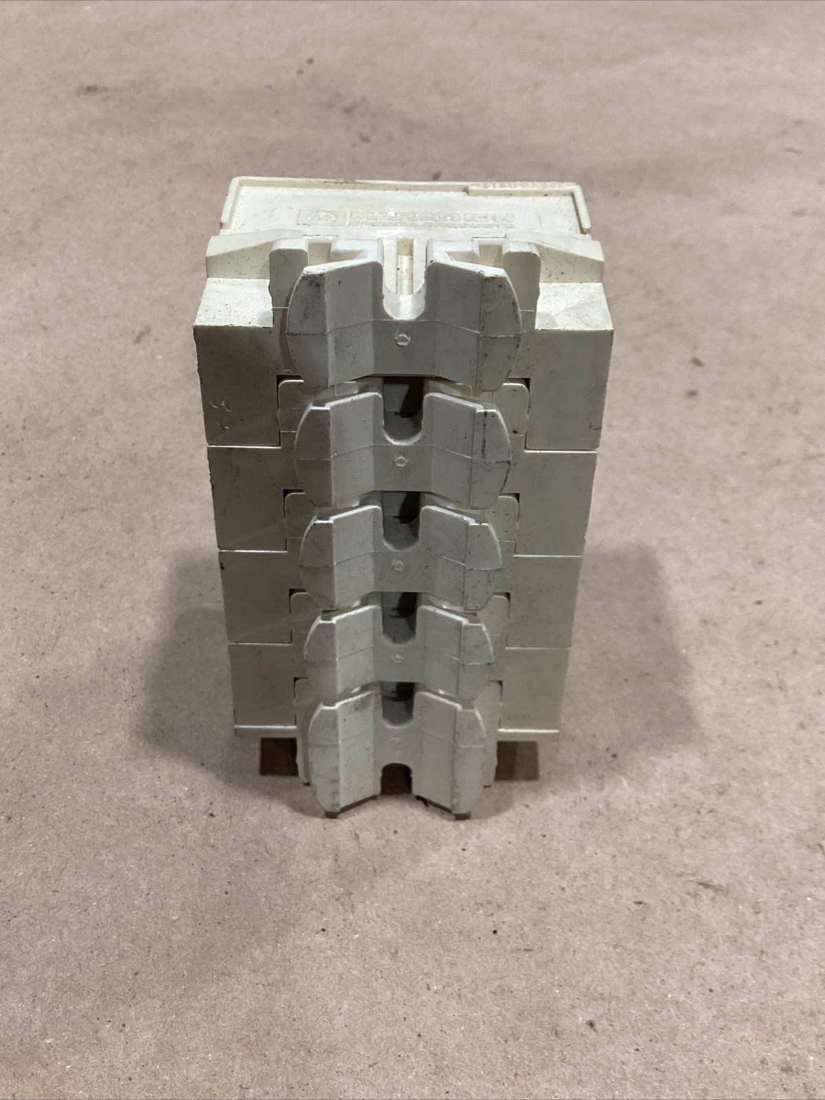 Marathon 97948XXX Fuse Holders, (LOT OF4) #278PT94FML