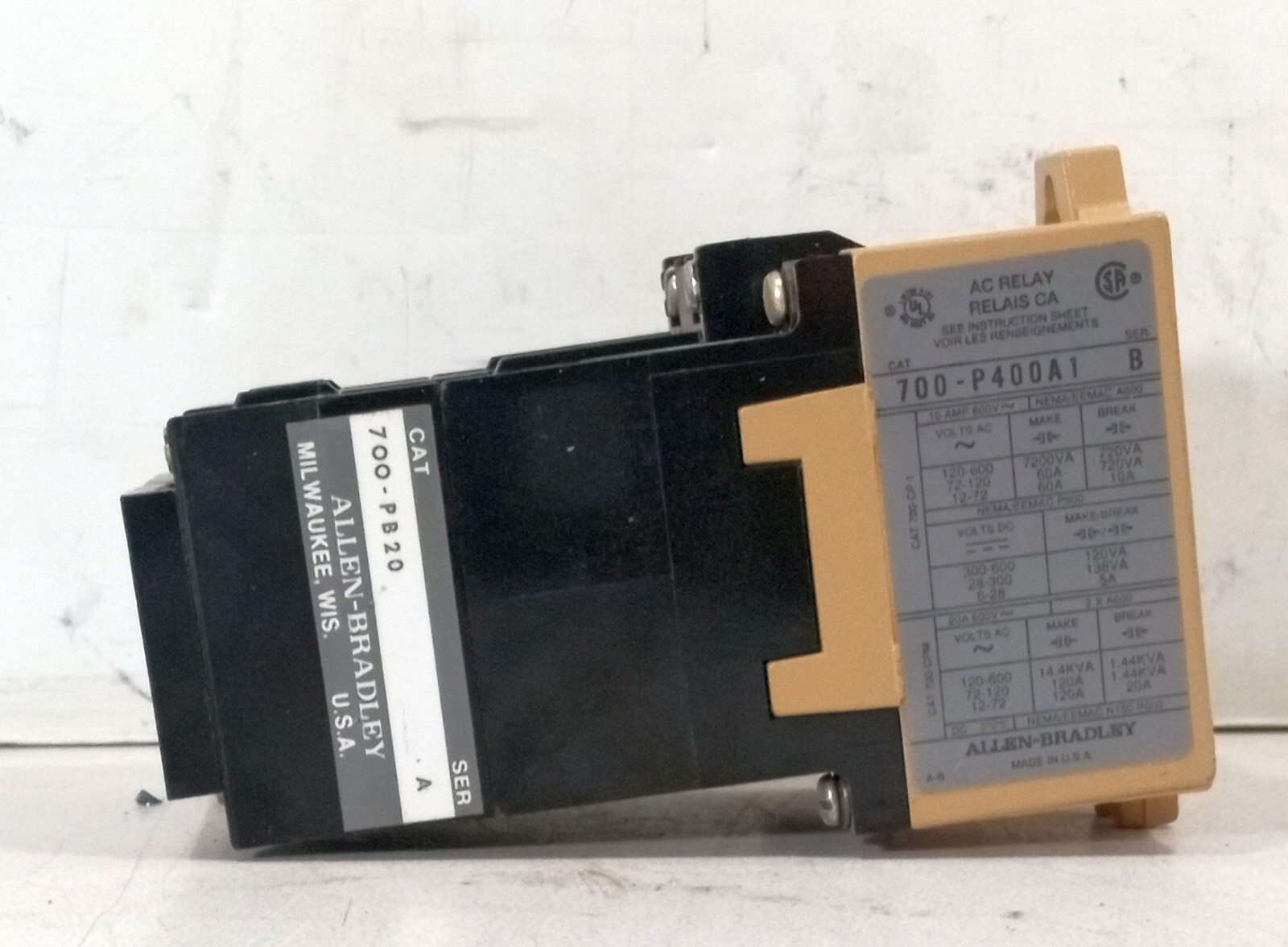 1 USED AB 700-P400A1 STANDARD CONTACT RELAY W/700-PB20 ***MAKE OFFER***