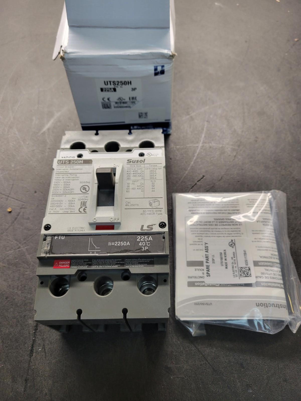 L&S UTS250H Circuit Breaker.