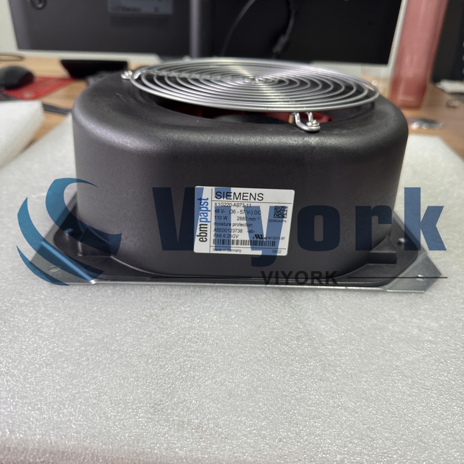 Siemens K1G220-AB73-11 FAN 110 W 2880 RPM 48VDC NEW