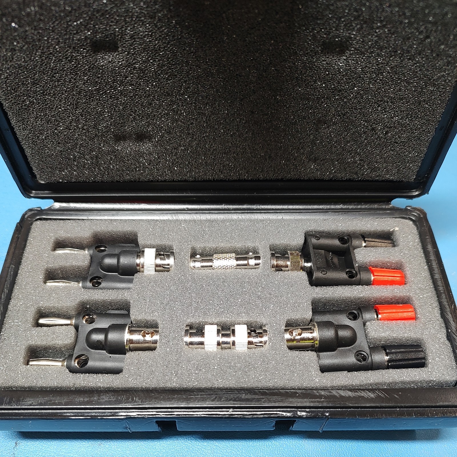 Pomona 5510 – BNC To Banana Plug and Binding Post Adapter Kit