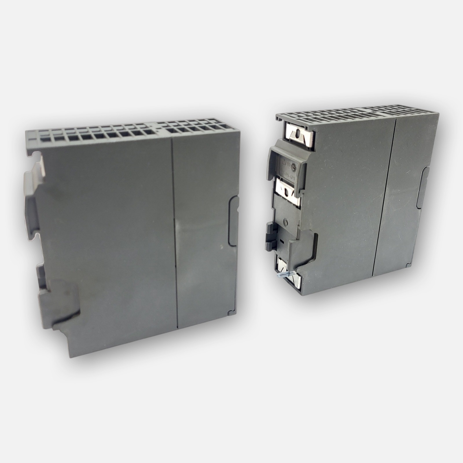 LOT OF 2 SIEMENS 6ES7158-0AD01-0XA0 COUPLER MODULE, SIMATIC S7, 24VDC
