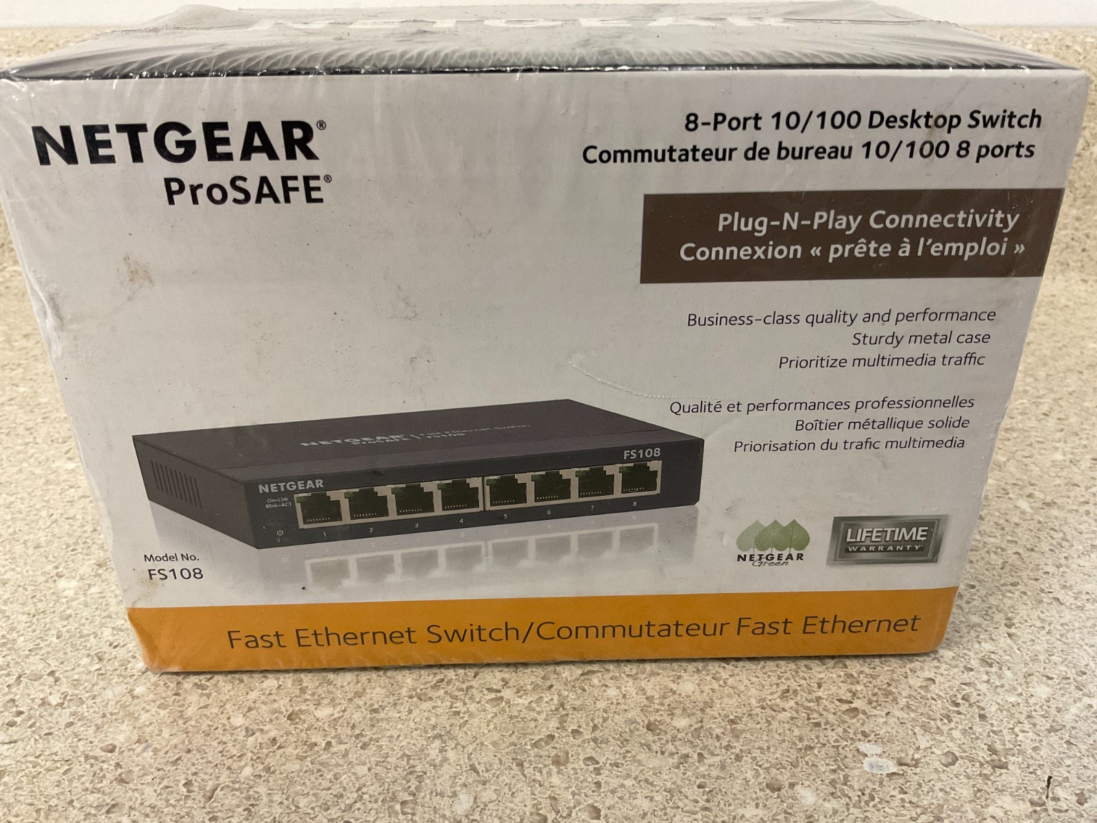 Netgear FS108 NEW