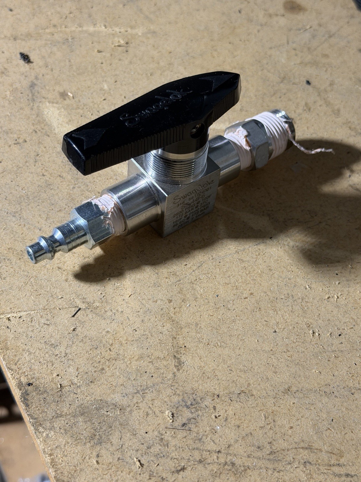 Swagelok Whitey Stainless Steel SS-44F6 – 2500PSI Valve