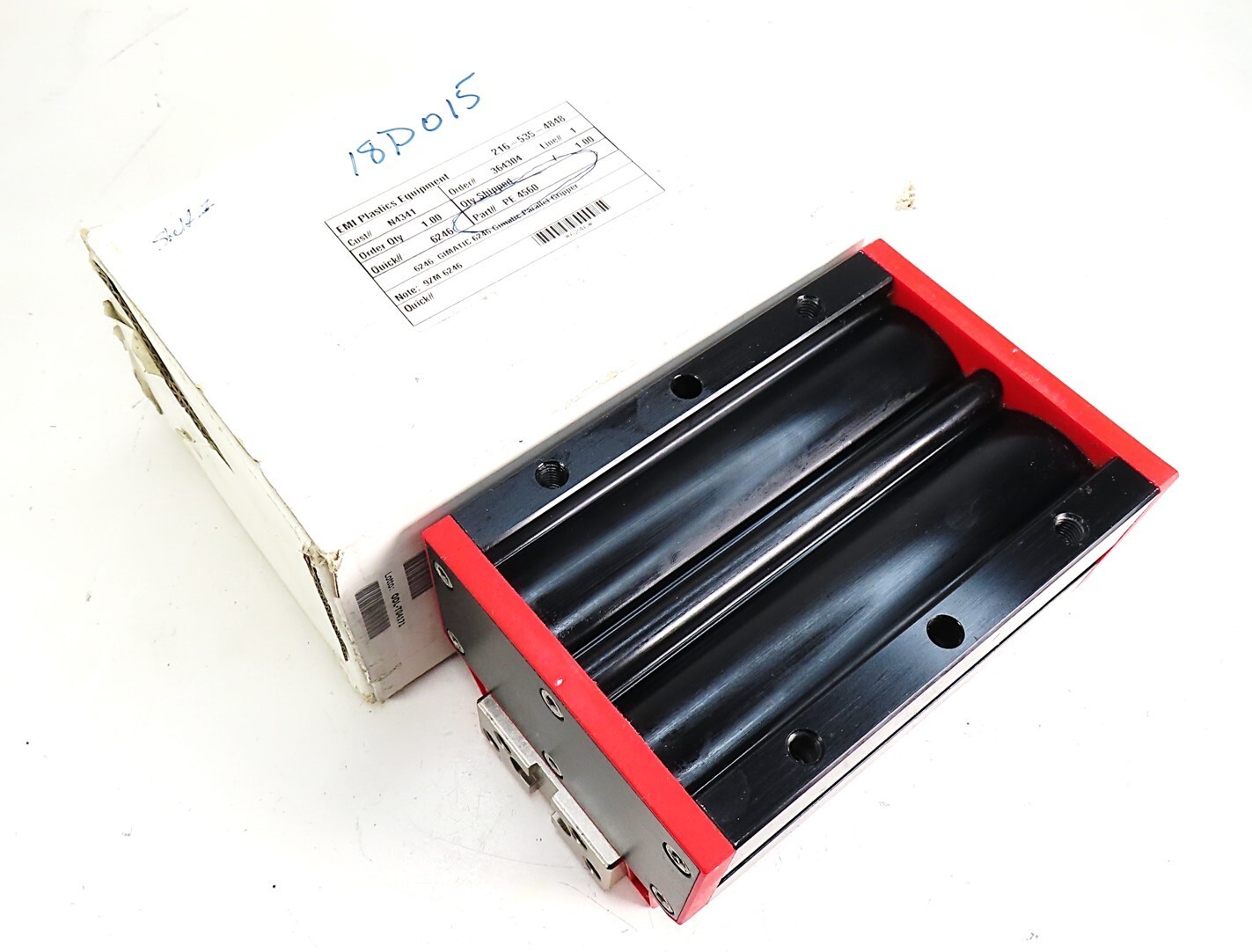 Gimatic PE-4560 PE4560 Parallel Self-Centring Pneumatic Gripper NEW IN BOX