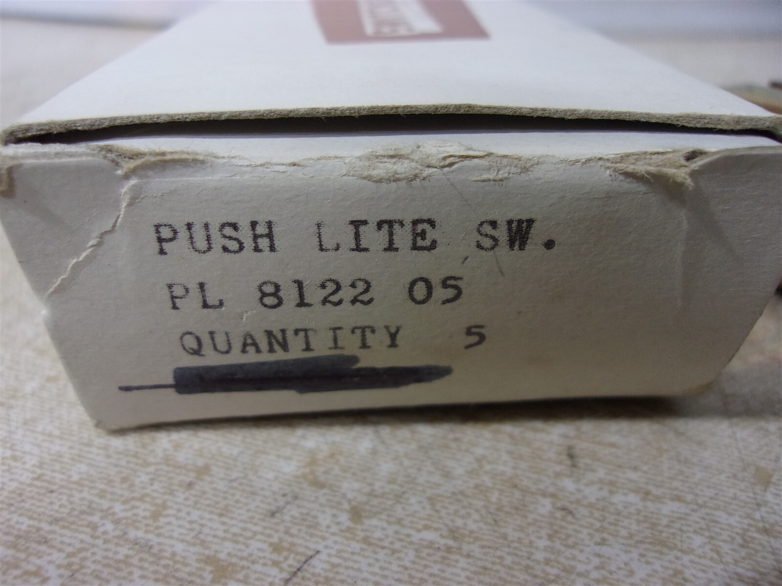 NEW Switchcraft PL812205 Push Lite Button Switch, Box of 5 *FREE SHIPPING*