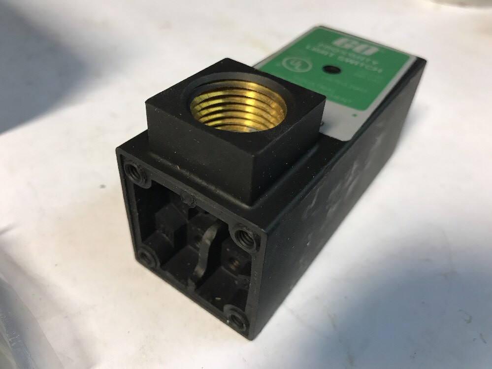 NEW TOPWORX GO LEVERLESS PROXIMITY LIMIT SWITCH 21-17318-00 Fast Shipping
