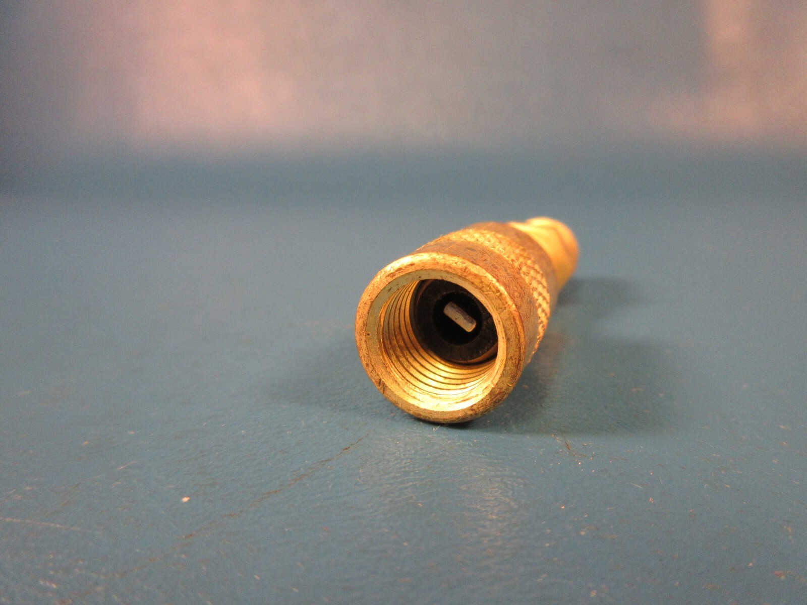 SUPCO SF2000, COUPLER, CORE DEPRESSOR CONNECTING PART, 1/4″ MALE FLARE X 1/4″