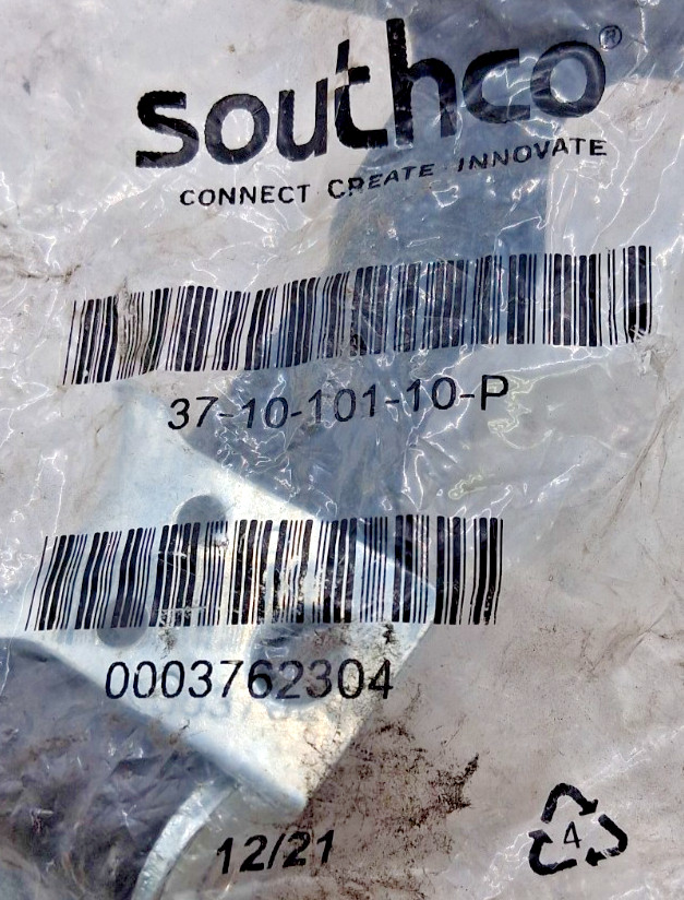 Southco 37-10-101-10-P Flexible Draw Latch – Lot of 2
