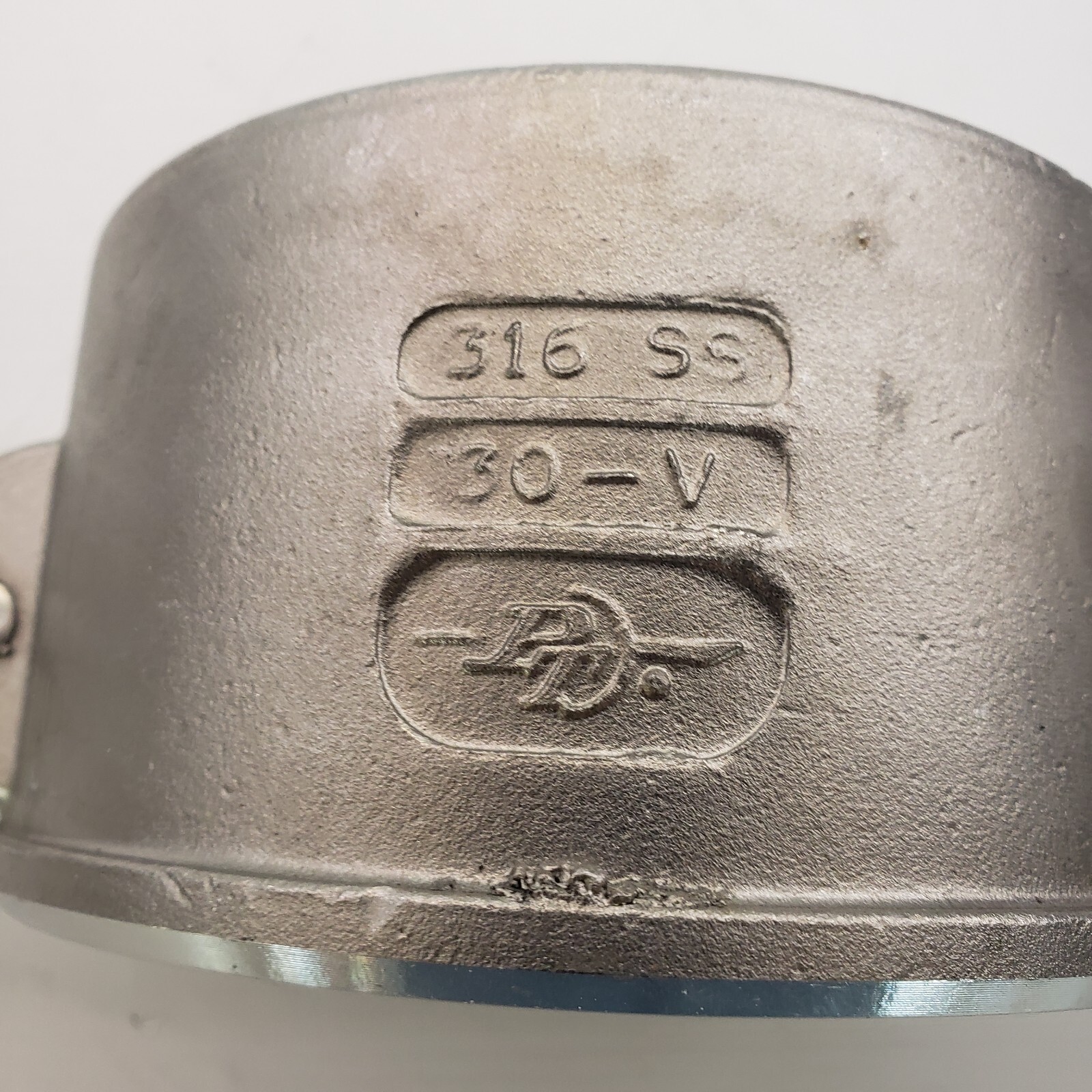 PT S/S Dust Cap 30-V 316 S/S 3-5/8″ ID cam and groove