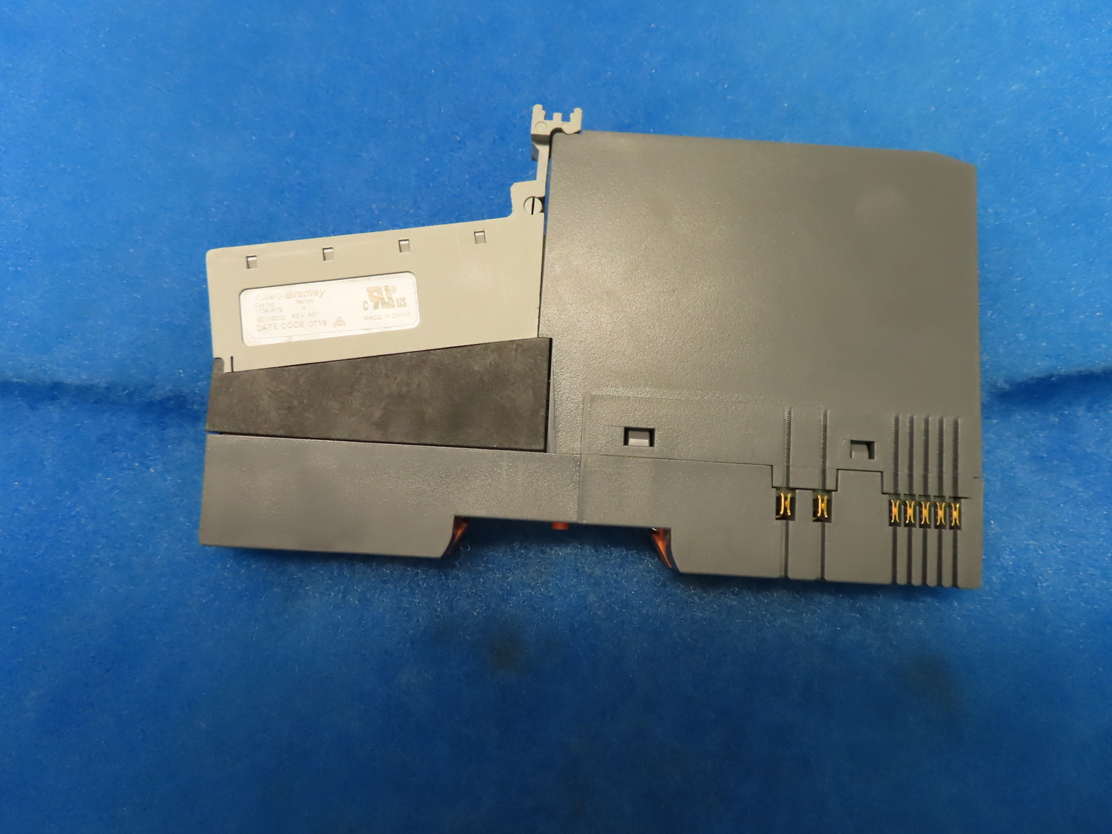 ALLEN-BRADLEY 1734-EP24DC SER B 1734-RTB SER A EXTENSION POWER MODULE PLC 1 YR W
