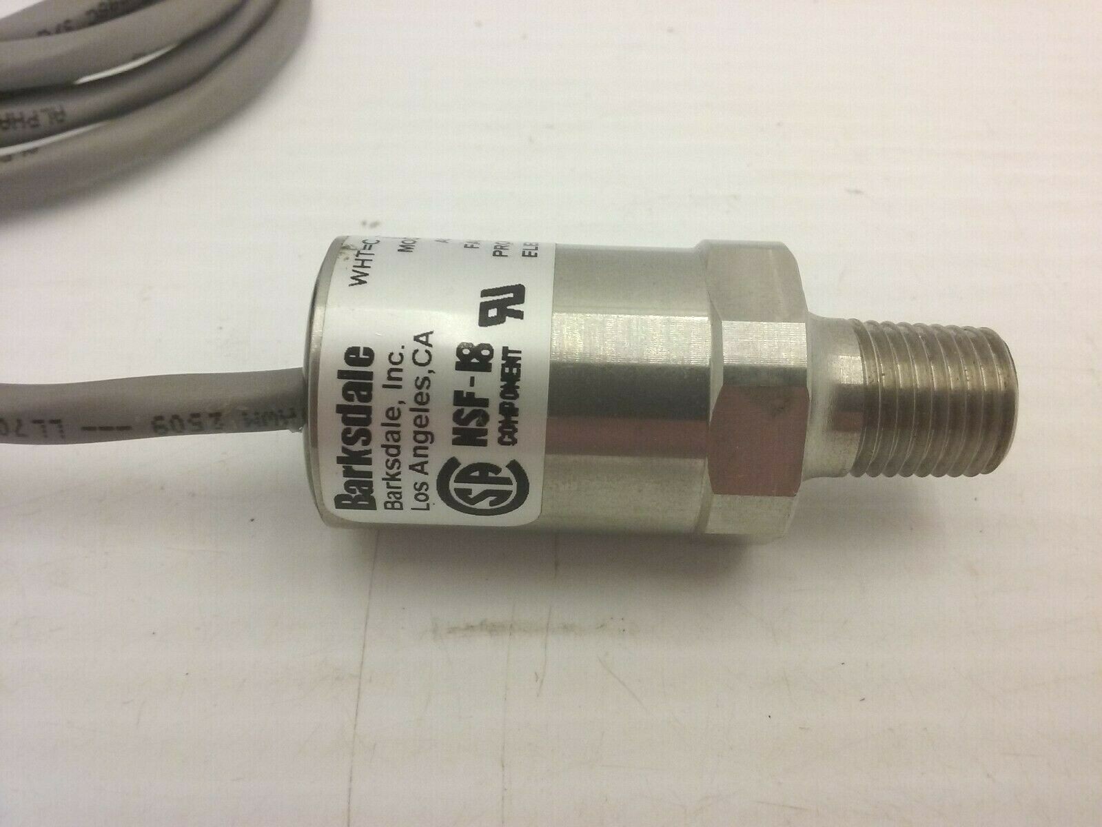 BARKSDALE 711S-14-2F-2F-W72 PRESSURE TRANDUCER ADJ 2-10PSI 5A 125/250 VAC