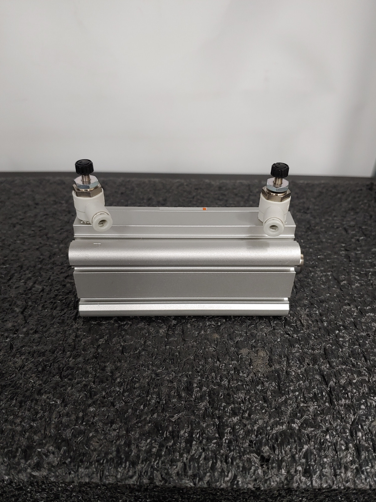 SMC CDQ2B32TF-75DZ CQ2-Z Compact Cylinder