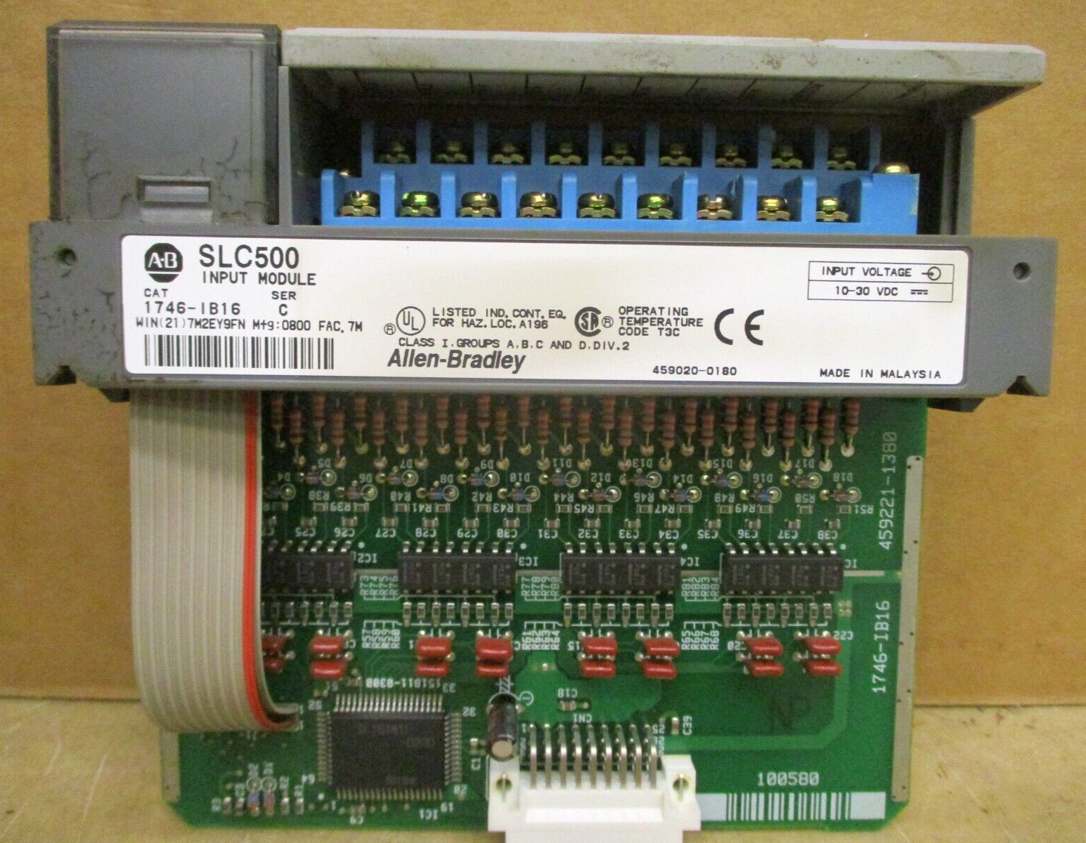 Allen-Bradley SLC 500 1746-P3 SLC 5/04 CPU 1747-L542 1747-DCM 1747-SDN 48694GN