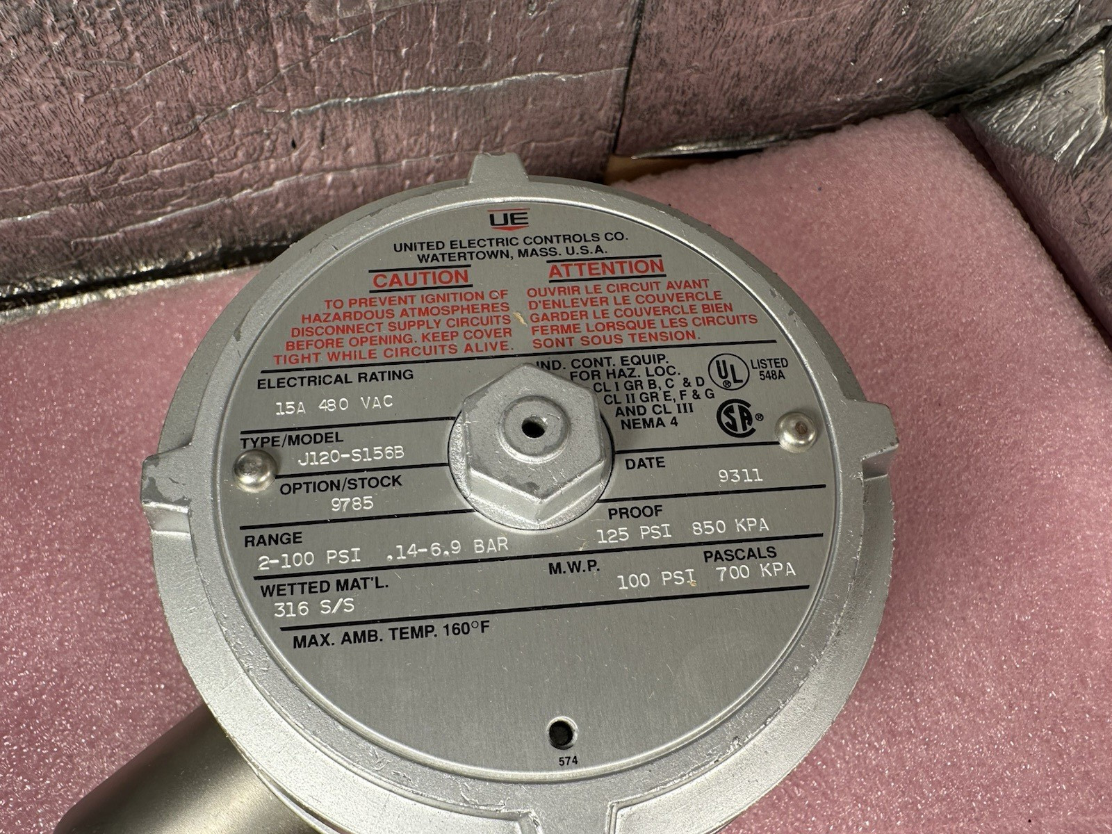 UE J120-S156B SWITCH RANG 2-100PSI