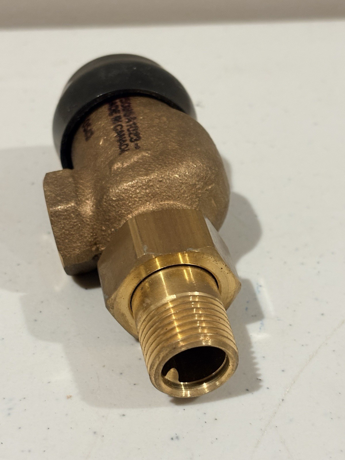 HONEYWELL V5086A-1023 RADIATOR VALVE 1/2″ NPT 90 degree Angle Valve Body Boiler