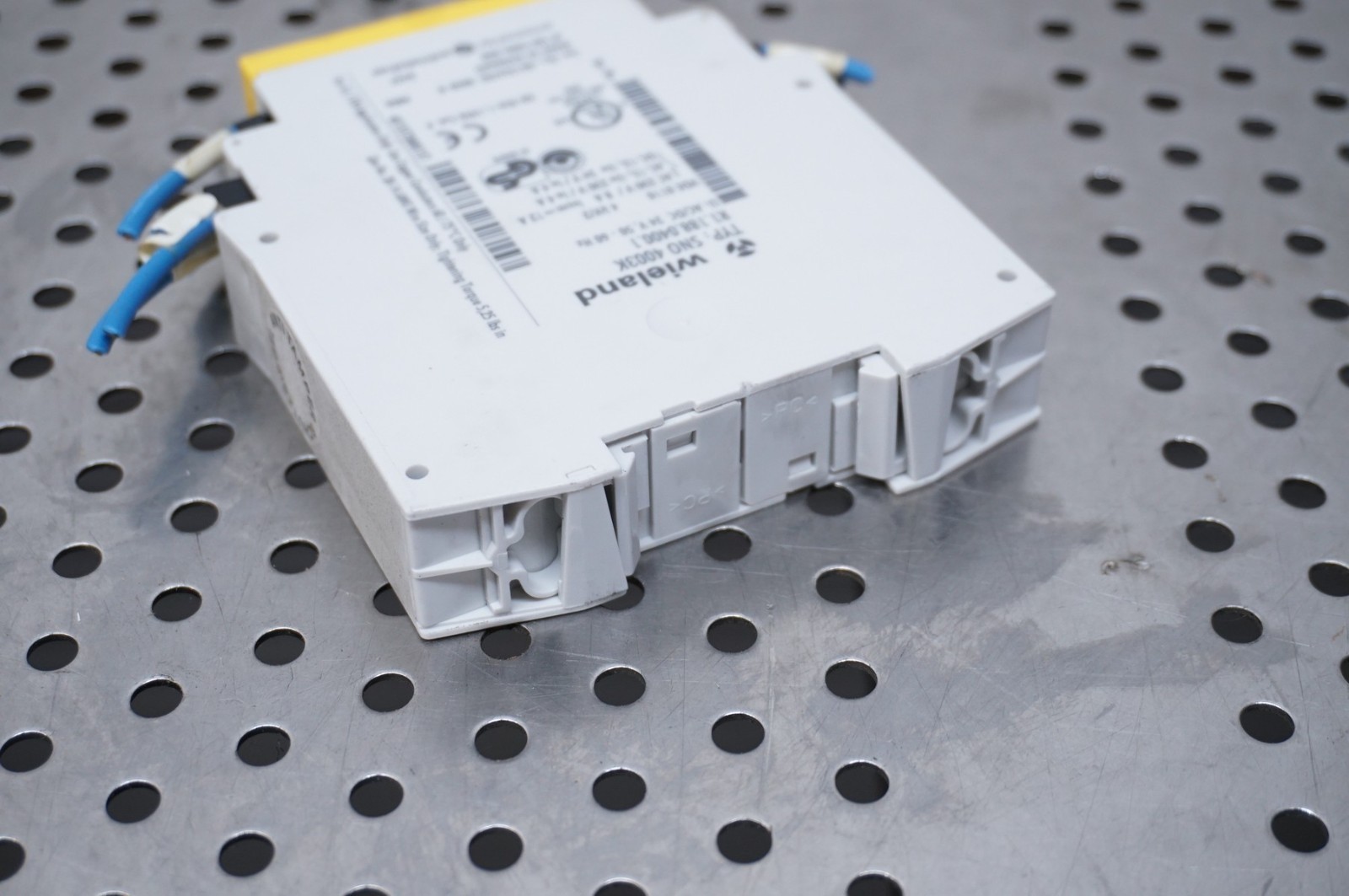 (Qty 2) Wieland Schleicher SNO 4003K safety relay R1.188.0400.1