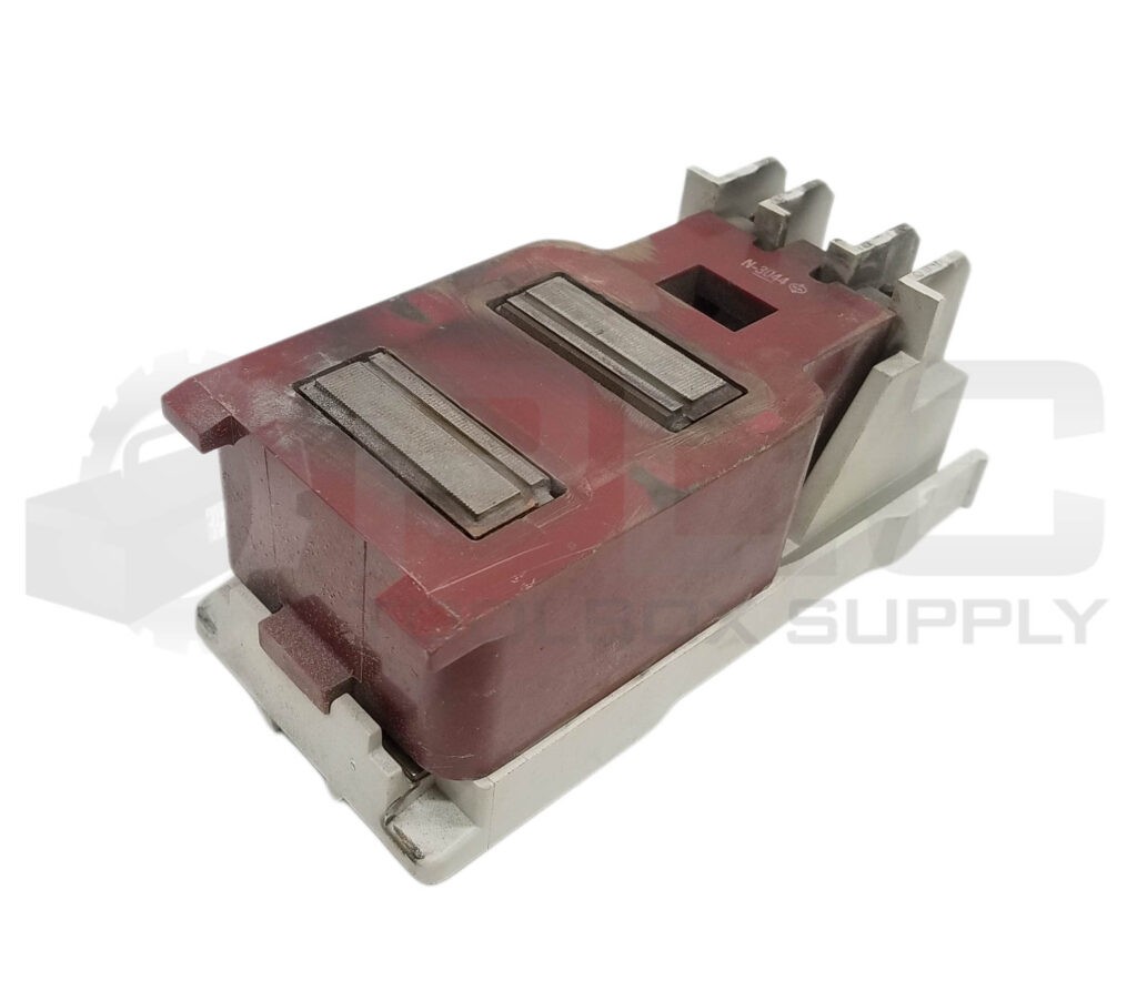 CUTLER HAMMER 9-2756-1 COIL 120V60Hz 110V50Hz N-3044 w/ BASE