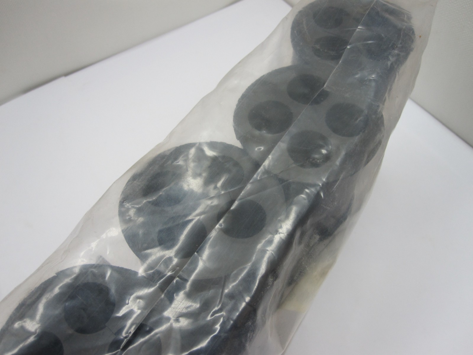 SSHA-158-12-4 Grommet for 1-5/8″ Hangers 4 x 1/2″ Holes 10/Pkg