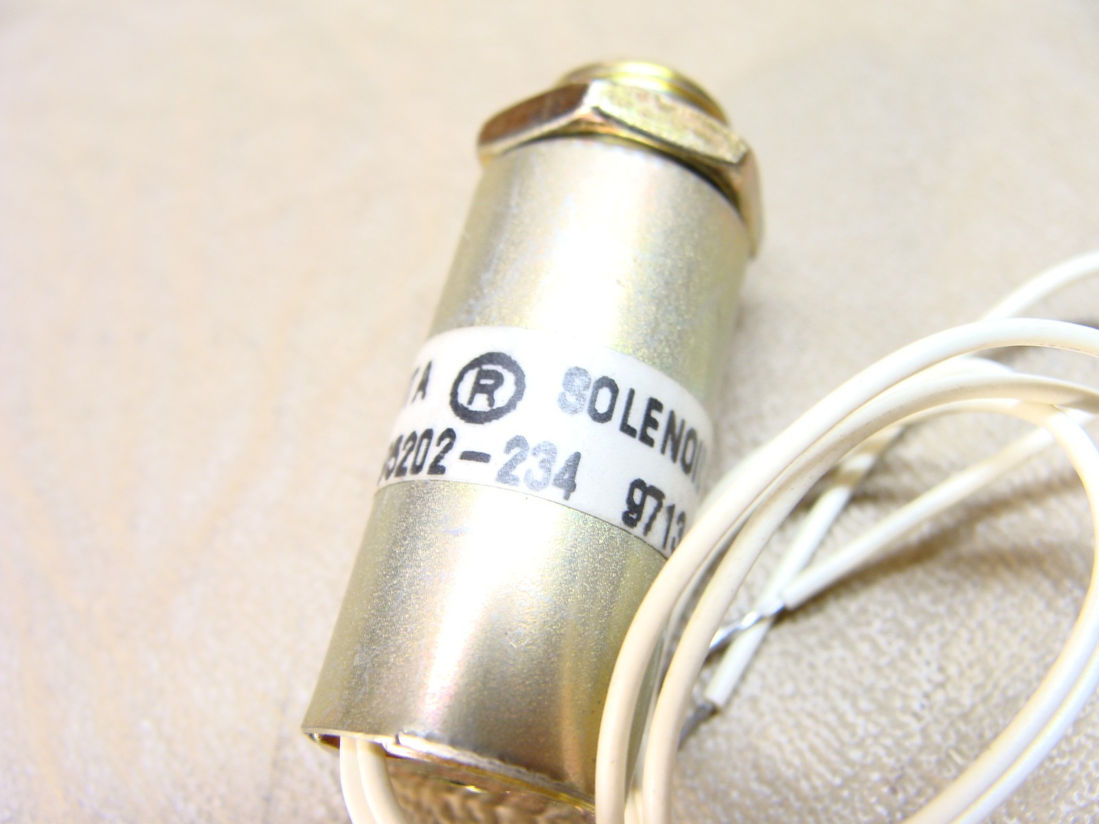 NEW of of 2 LUCAS LEDEX STA solenoid body 195202-235 9713