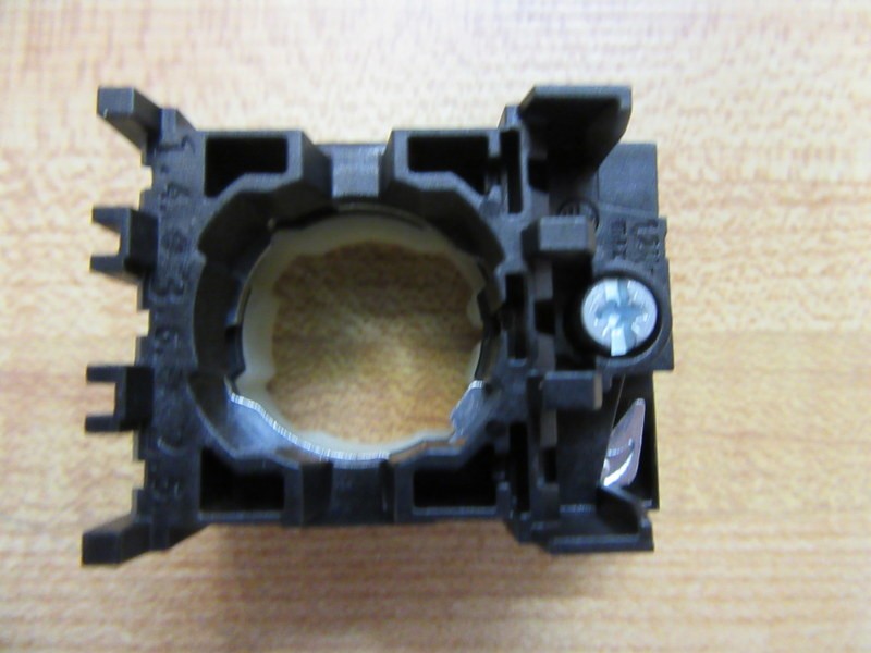 Siemens 3SU1500-0AA10-0AA0 Button Holder (Pack of 6)