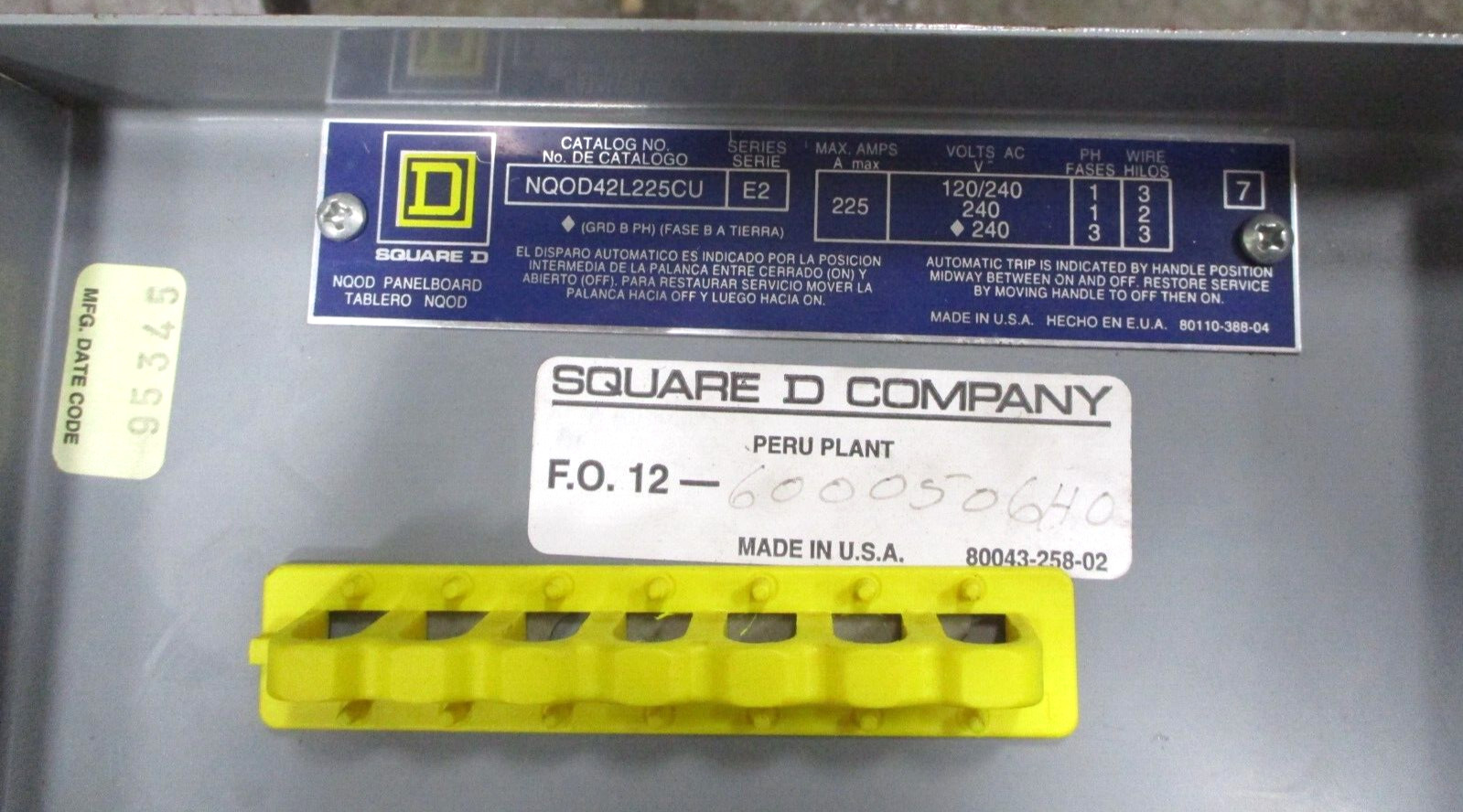 Square D NQ0D42L225CU PanelBoard Circuit Breaker 120/240 VAC 3 Wire 1 PH A8489AB
