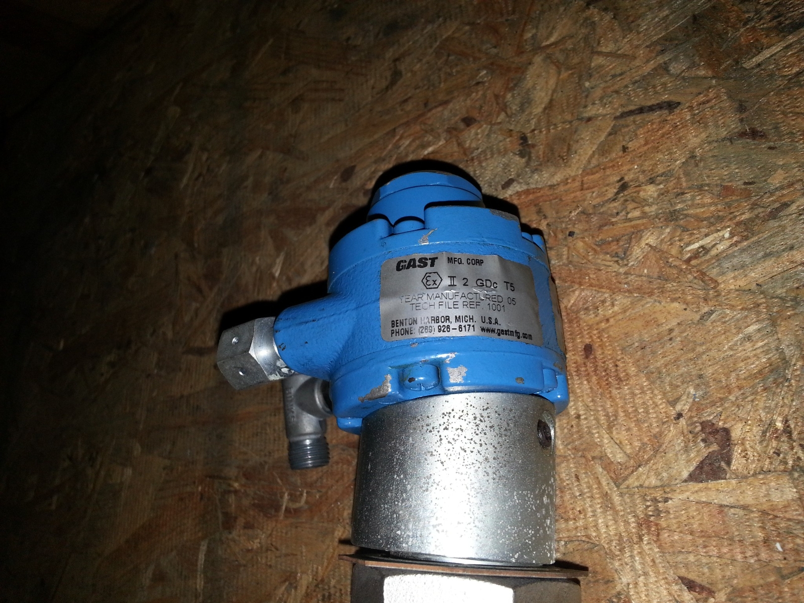 Gast GDC T5 1001 Pneumatic Air Motor Industrial Mixer Drive Equipment Component