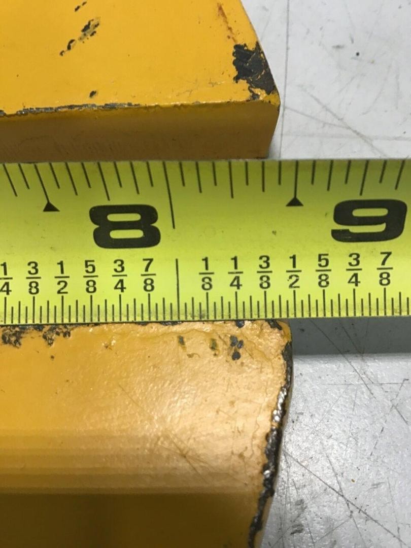 METAL FABRICATOR Leveling Mount Pad 8.5 Inch FW2088080 Used #122752