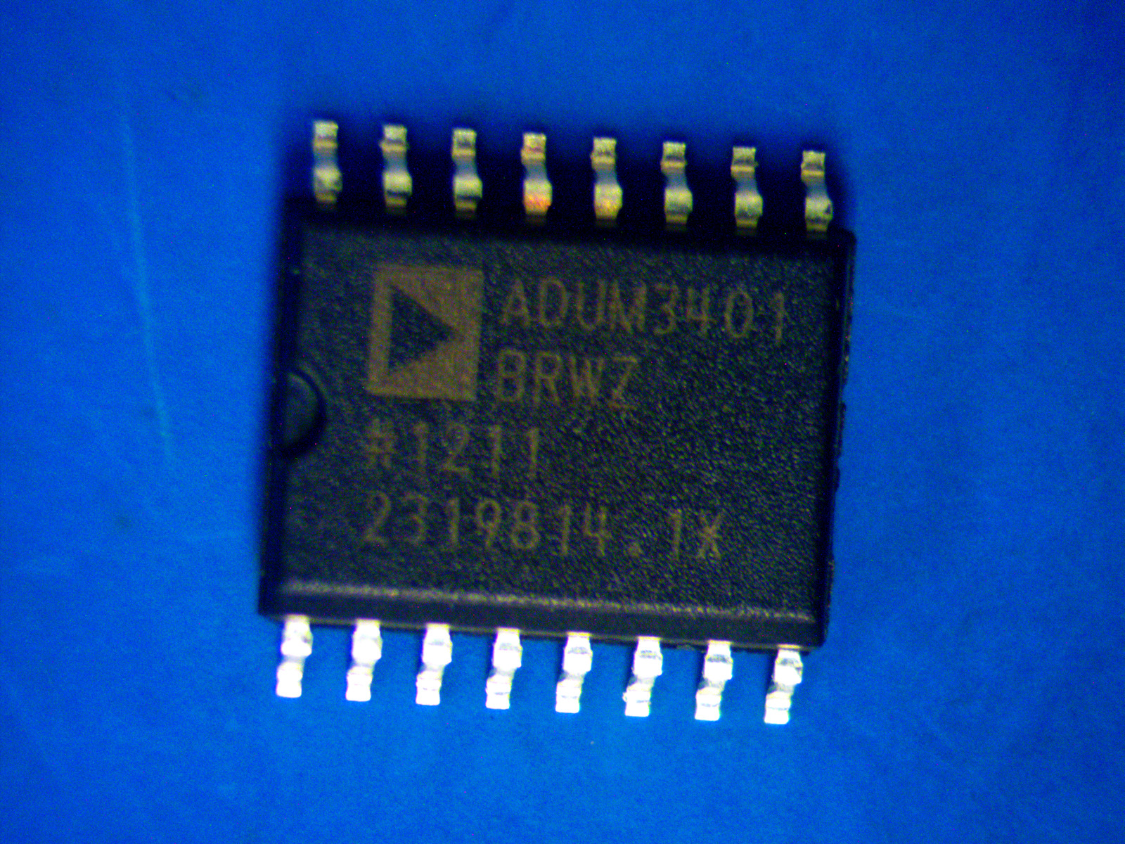 AD ADUM3401BRWZRL Qty of 5 per Lot AD ADUM3401BRWZRL