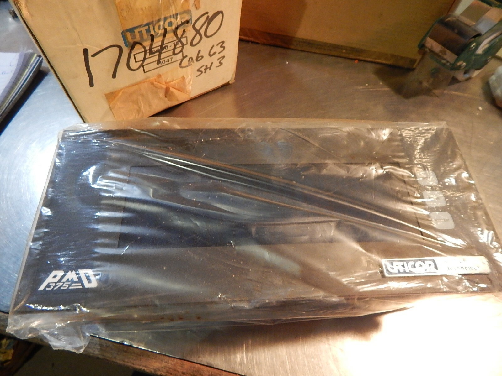 NEW Uticor 76660-16 Message Board Display Module Rev A 71047 1704880 Rev A