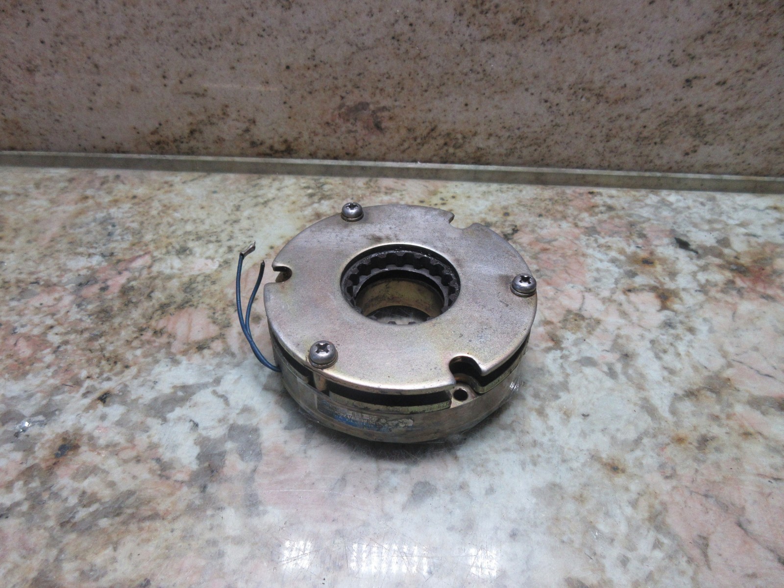 OGURA BRAKE CLUTCH MODEL SNB-0. ? DC-24V 4.5″ MIGHTY COMET VMC-500 CNC VERTICAL