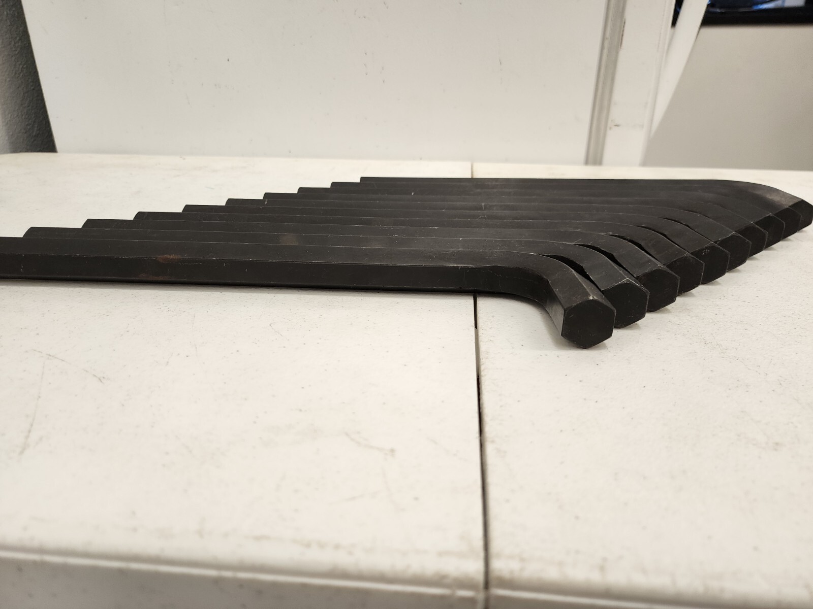 27 Large Industrial HEX KEY WRENCHES Bondhus and Unbranded. MADE IN USA.