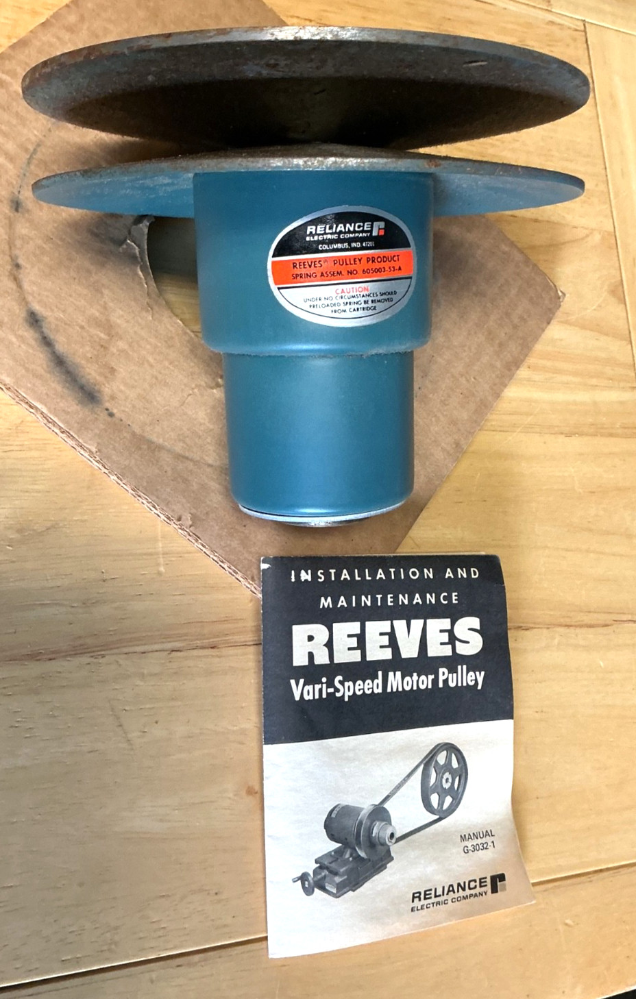 REEVES VARI-SPEED X-V PULLEY 7202 H95527 with 7/8″ bore N.O.S. Motor Pulley