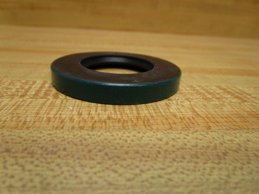 Chicago Rawhide CR 13739 SKF Radial Shaft Seal 13739