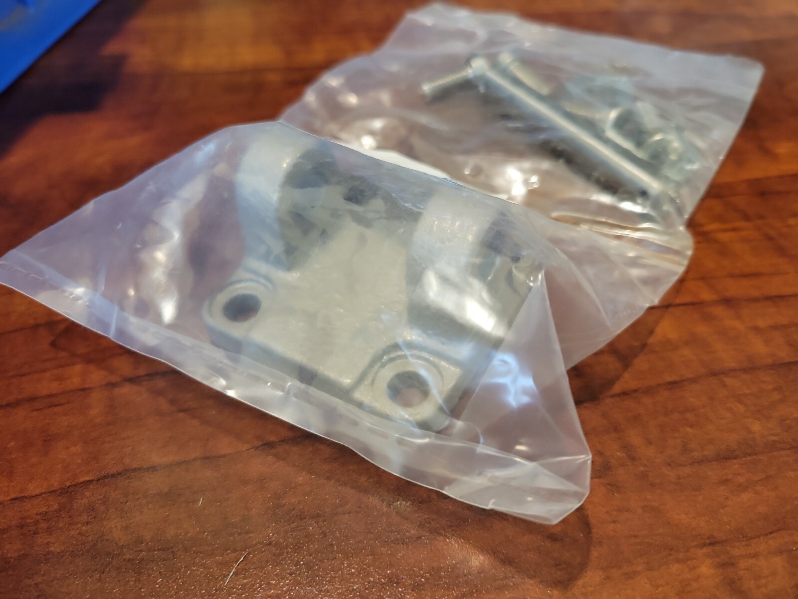 SMC D5050, CB017032, J16H02 – SEALED