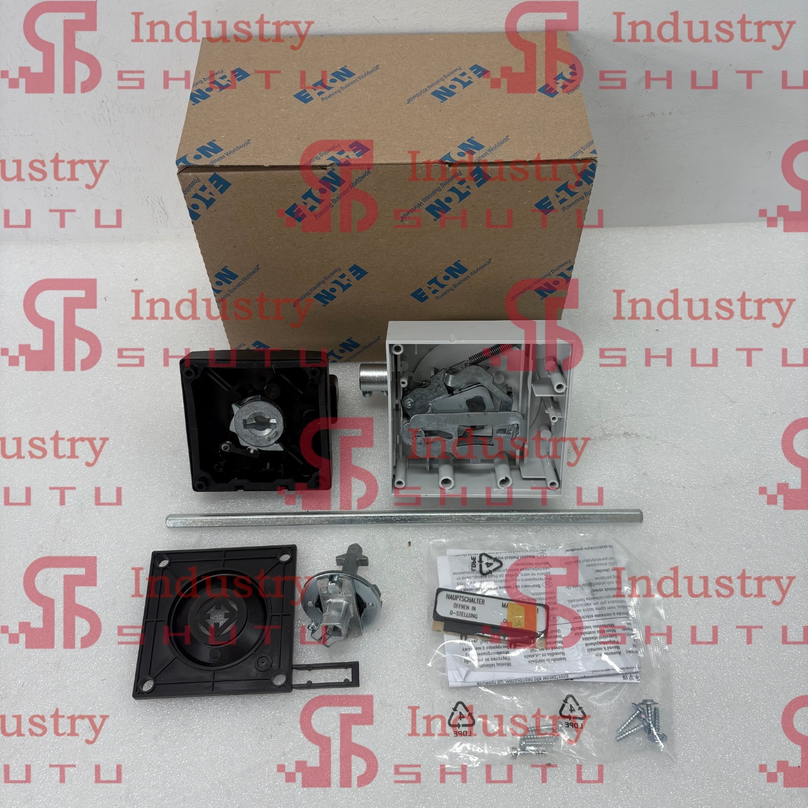 1pcs EATON NZM2-XS-L operating handle IN BOX Quality Guarantee