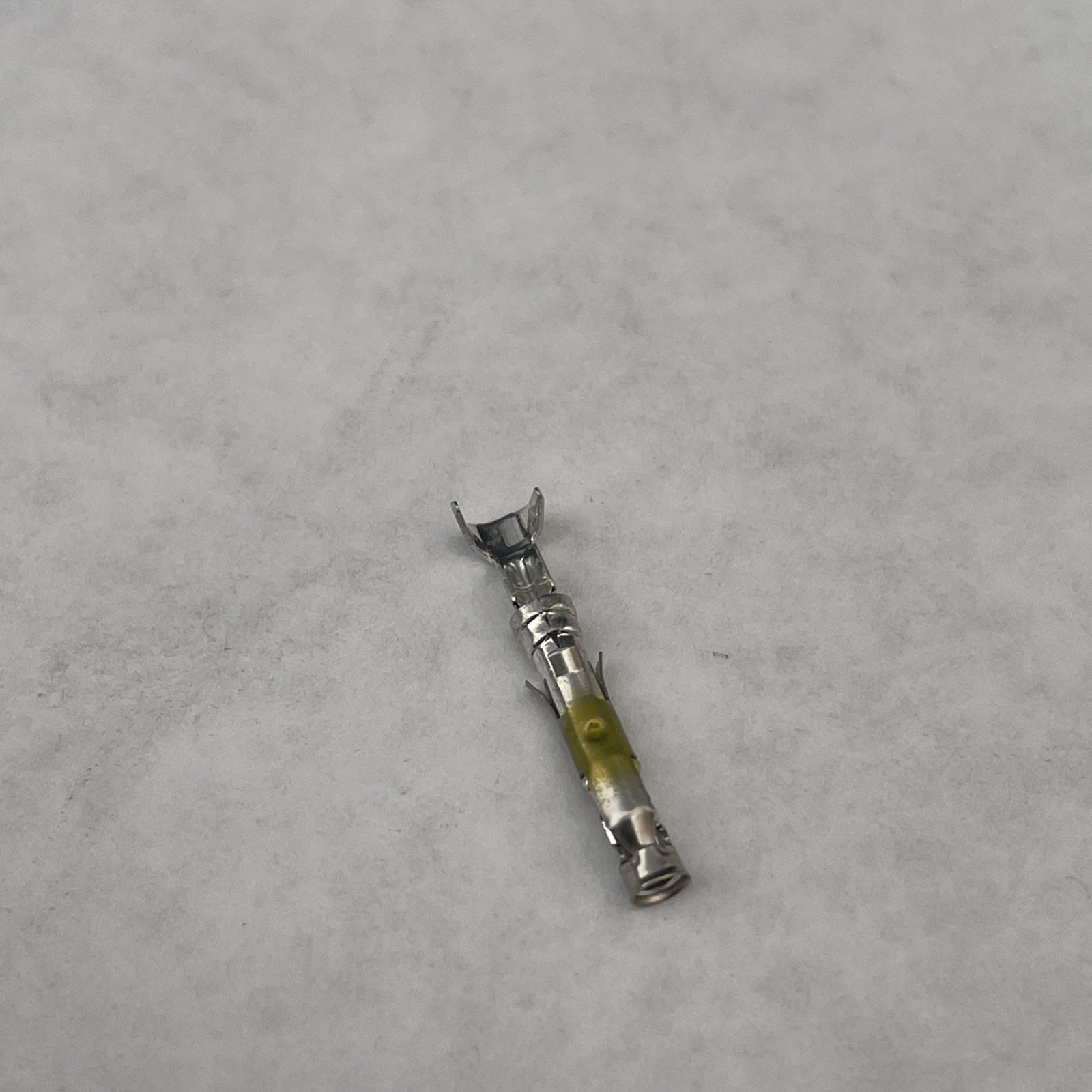 Lot of 150 – TE AMP 66565-7 Type III+ Series Female Crimp Contact New Other