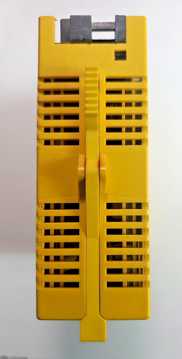 Fanuc A03B-0807-C158 AOA08E I/O Model A 8PT 230VAC Output Module