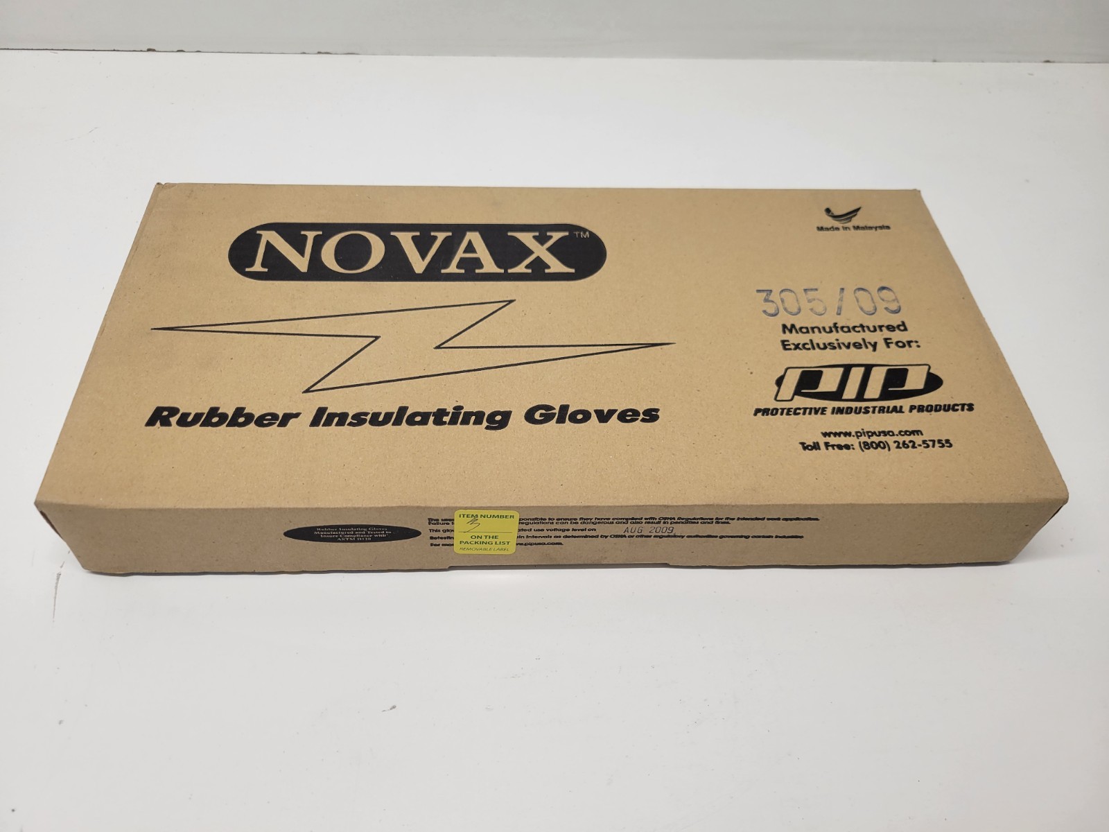 NEW OLD STOCK! NOVAX TYPE 1 CLASS 0 LENGTH 11 CUFF ST SIZE 9 GLOVES 150-0-11/9